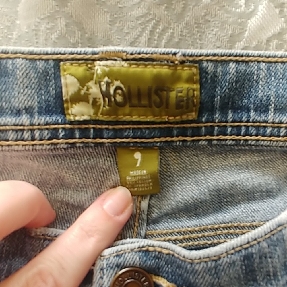 Jeans - Picture 4 of 5